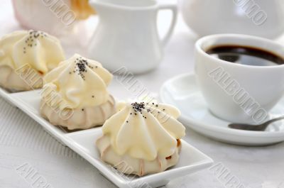 Cookies with zefirnoy  filling in milk glaze