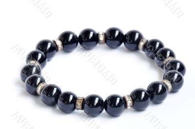 Bracelet of black pearls