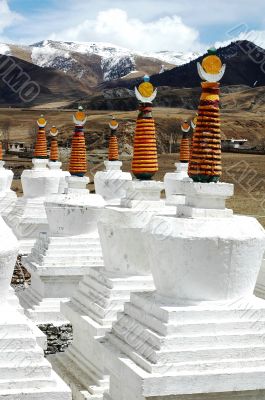 White pagoda