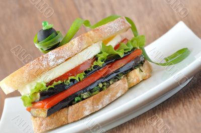 Sandwich with eggplant