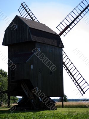 windmill-Marzahna-backside