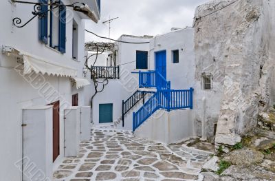 Old and new in Mykonos