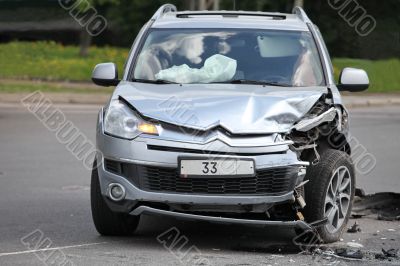 Citroen C-Crosser after the accident