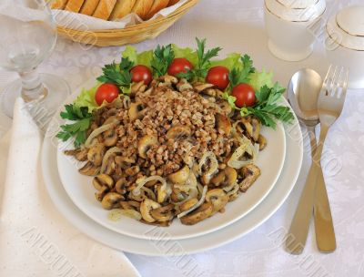 Buckwheat porridge with mushrooms