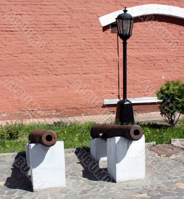 Cast guns of the eighteenth century