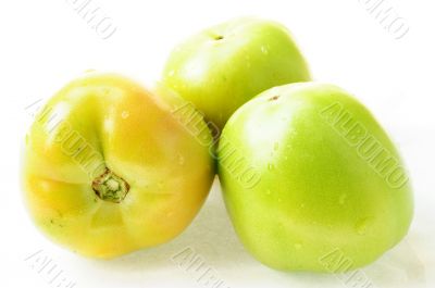 Fresh green tomatoes