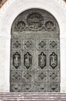 Entrance to Christ the Saviour Cathedral in Moscow