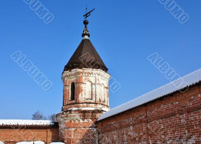 Wall tower of the St. Nicholas Berlyukovsky Monastery 