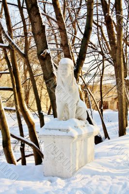 Statue of lion in estate park
