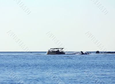 Marine attraction on jetski
