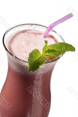 strawberry shake with basil leaves