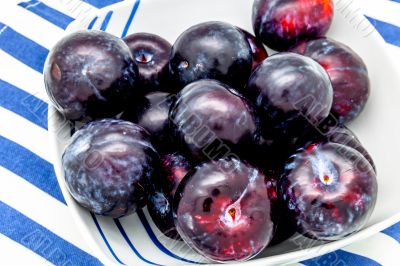 Plums dish