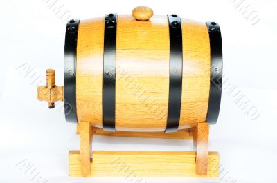 Wooden wine jar