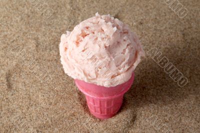 strawberry ice cream in cone