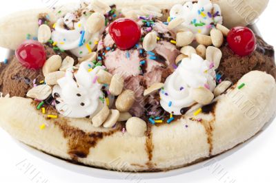 tempting banana split sundae