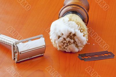 Razor and brush