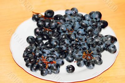 Grapes on the table 
