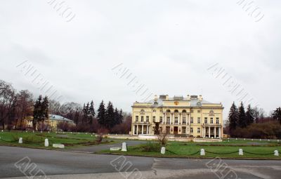 Palace of the early nineteenth century
