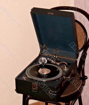 Gramophone.