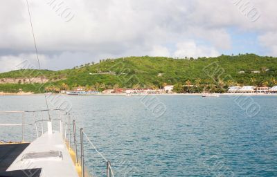 Catamaran tour to Antigua