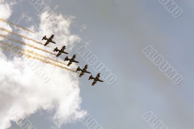 Italian aerobatic group in flight