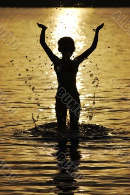 jump out of the water on holiday