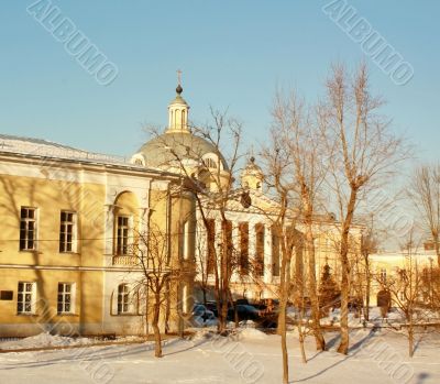 Old-time estate with colonnade and dome