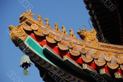 Lama Temple - mythical figures -