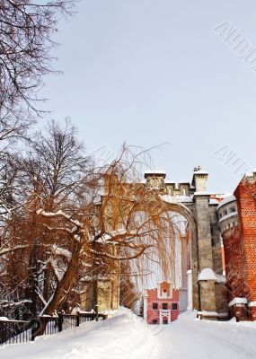 Old-time arch