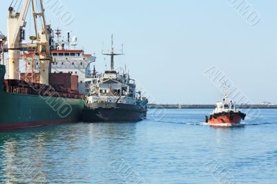Seaport terminal