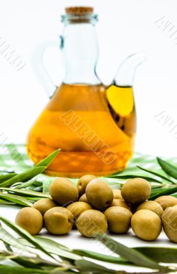 Green olives and olive oil