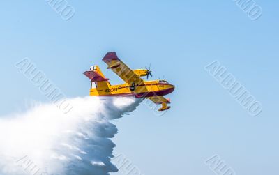 Seaplane Canadair CL-215 