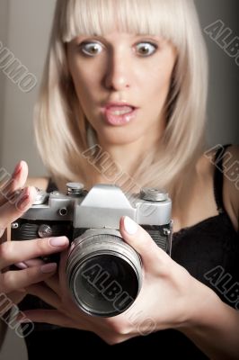 pretty photographer
