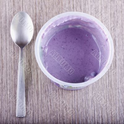 Yoghurt