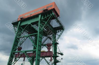 Lifting crane of the hydroelectric power plant