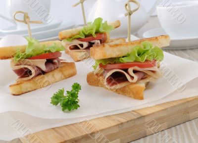 Sandwich with ham