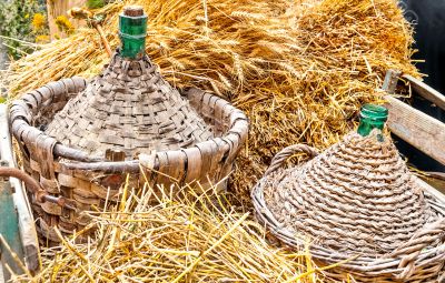 Autumn demijohn wicker 