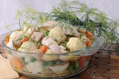 Roasted vegetables with chicken and dill