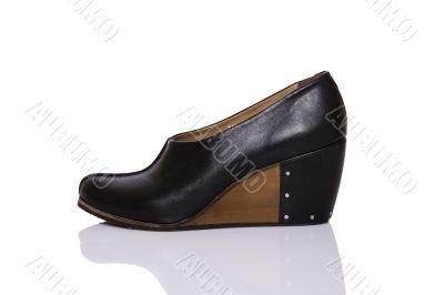 Woman leather shoe