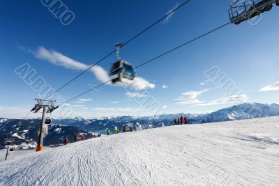 Cable car going to Schmitten