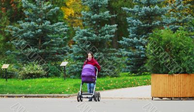 people have a rest in the Park