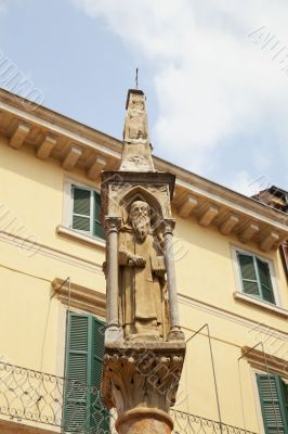 Statue
