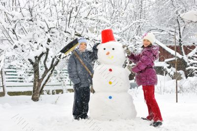snowman and kids
