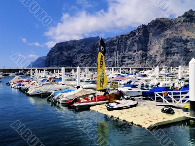The Giants, Tenerife