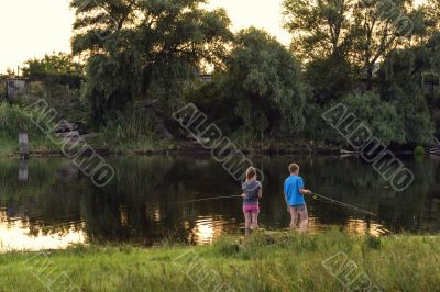 Kids fishing