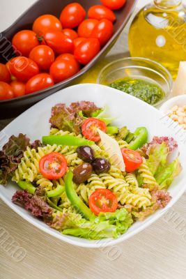 italian fusilli pasta salad
