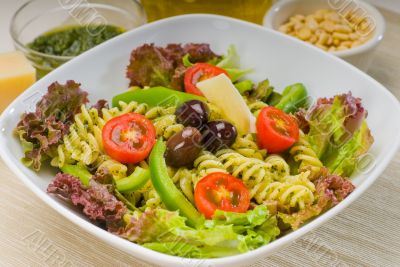 italian fusilli pasta salad