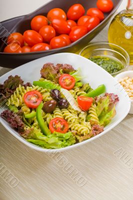 italian fusilli pasta salad
