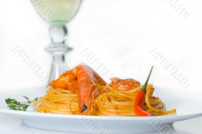 pasta and spicy shrimps