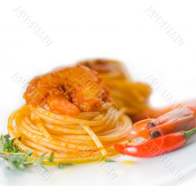 pasta and spicy shrimps